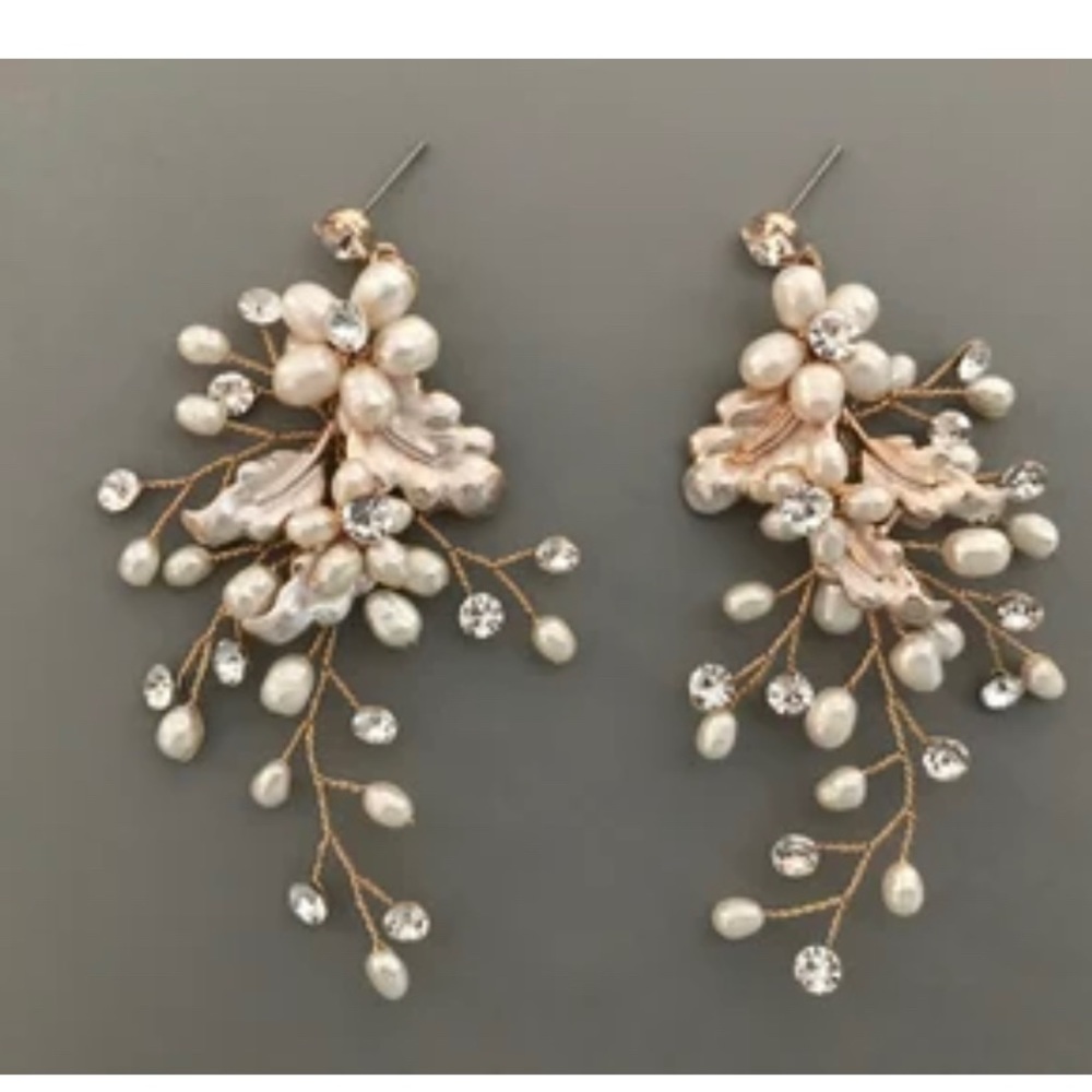 Freshwater Pearl & Crystal Earrings / Boho / Bridal / Wedding